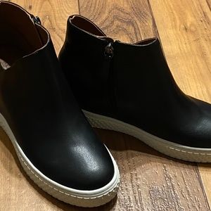 Aerosole Zirah Wedge Sneakers